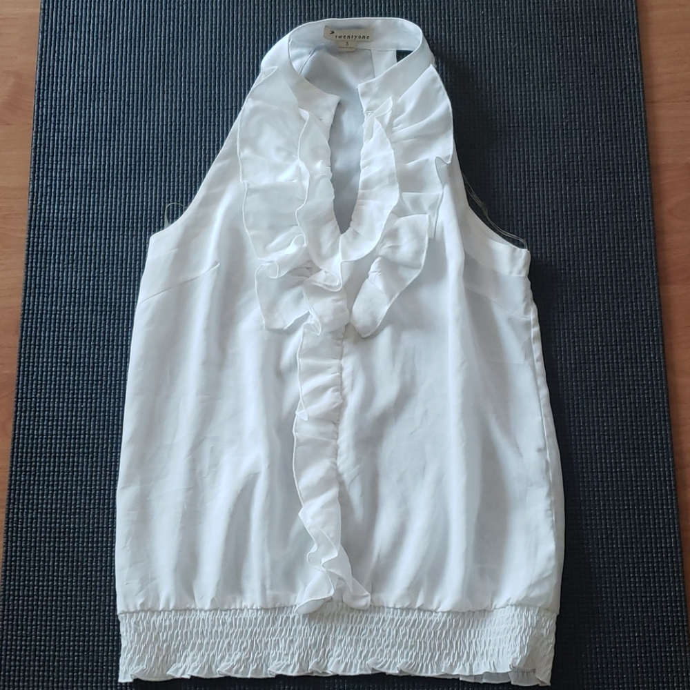 Forever 21 ruffled blouse